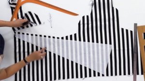 Красивое платье в полоску с боковыми вставками для беременных и кормящих. Часть 2. Раскрой, примерк