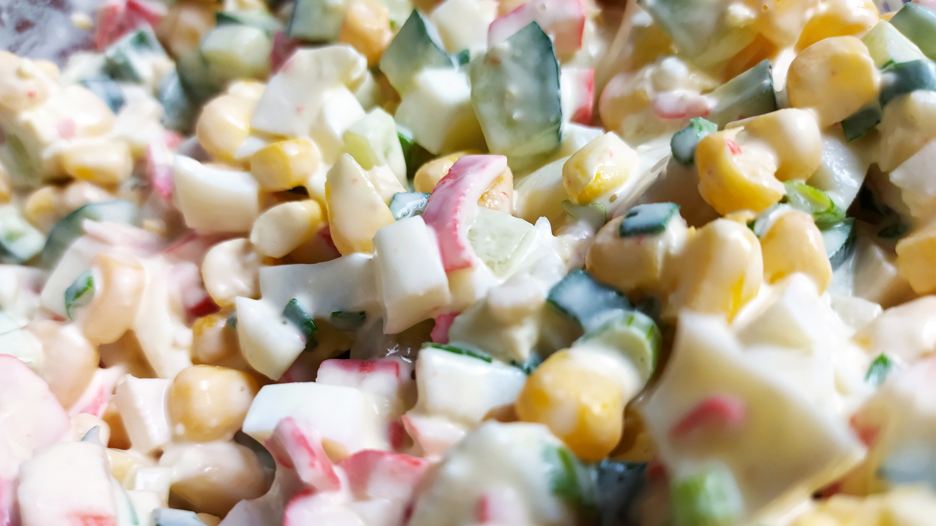 Обожаю его с детства! Салат с крабовыми палочками