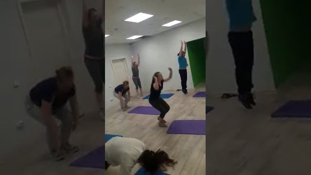 Фитнес клуб Пластика смотреть онлайн