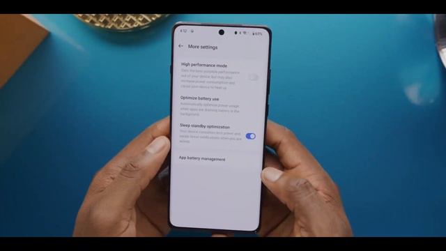 OnePlus 12 vs OnePlus 12R: Here's Why You NEED To Buy One! смотреть онлайн