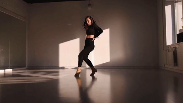 High Heels — Fraules Dance Centre — Лиза Симашина смотреть онлайн