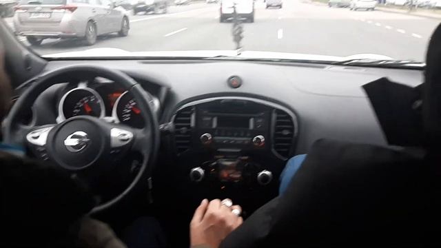 Катаемся на Nissan Juke 2010 год 1.6 бенз 6500 евро в Литве / подобрана и куплена нами смотреть онлайн