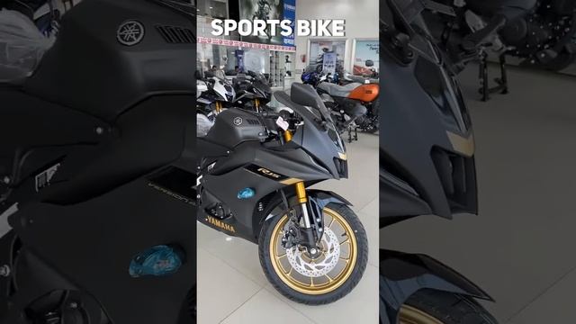 R15 के लोग दीवाने क्यों हैं? Yamaha R15 | #shorts смотреть онлайн