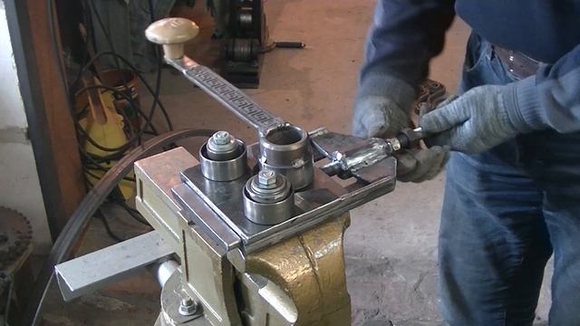 Приспособление для холодной ковки. Мини гибочный станок. смотреть онлайн