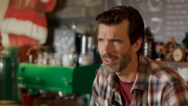 Parade.com First Look - The Angel Tree starring Jill Wagner and Lucas Bryant смотреть онлайн