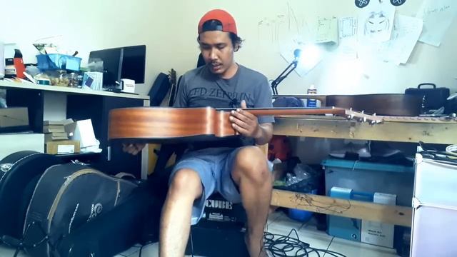 Review Gitar Galatasaray - Filosofi Gitar смотреть онлайн