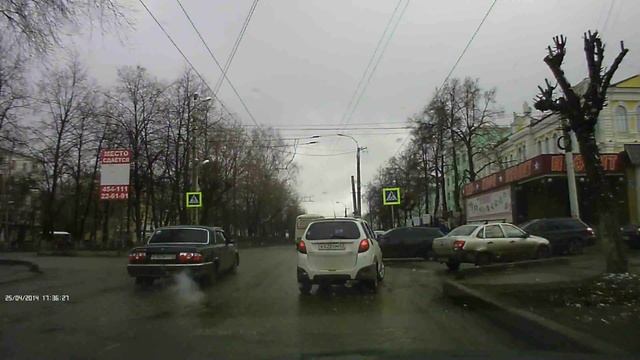 шевроле подрезал дэу смотреть онлайн
