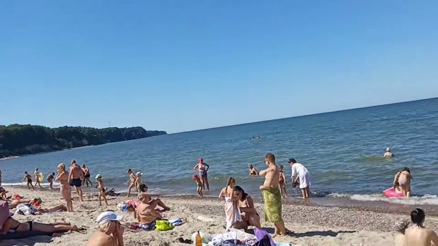 На пляже в Куликово. Балтийское море смотреть онлайн