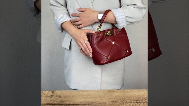 18149-398 FABRETTI Сумка жен. нат. кожа 