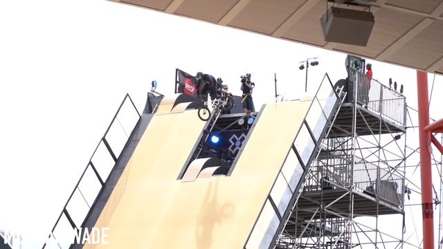 ALL THE INSANITY OF 2018 X GAMES SYDNEY BMX BIG AIR! смотреть онлайн