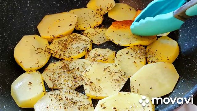 Быстрый завтрак .QUICK BREAKFAST. POTATOES WITH CHEESE. Картошка под сыром. смотреть онлайн