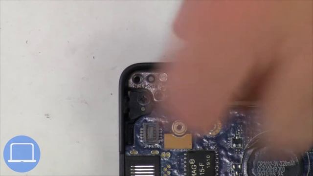 Dell Latitude 5400 (P98G001) Display Hinges How-To Video Tutorial смотреть онлайн