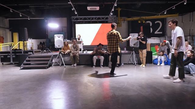 Battle Дружба 3 // Popping // Aladdin vs Снегирь смотреть онлайн
