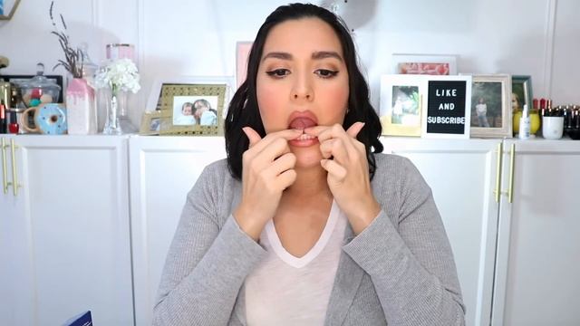 How to Use Crest 3D White WhiteStrips Light смотреть онлайн