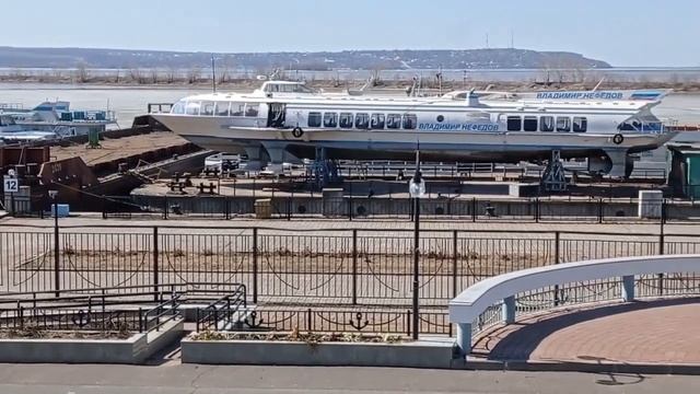 Причал в апреле, г Казань смотреть онлайн
