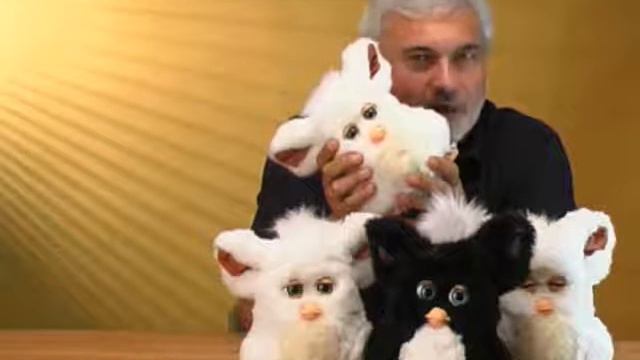 Furby Dunkelgrau смотреть онлайн