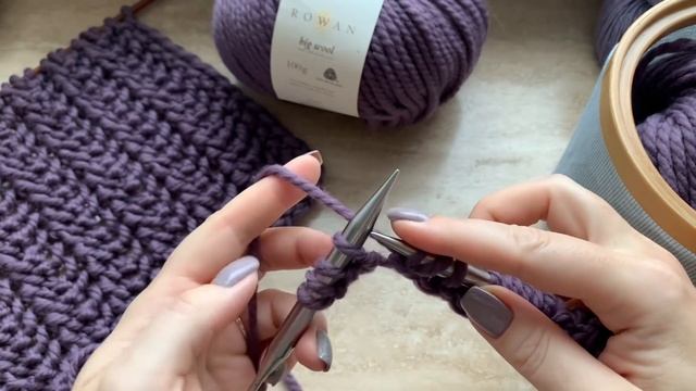 ОШЕЛОМИТЕЛЬНЫЙ ШАРФ СПИЦАМИ? «PERFECTION»? ПРОСТО: ВЯЖЕМ ДВУСТОРОННИМ УЗОРОМ! смотреть онлайн