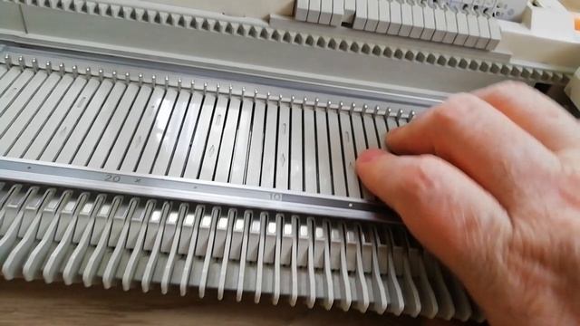 Вязальная машина LECLE