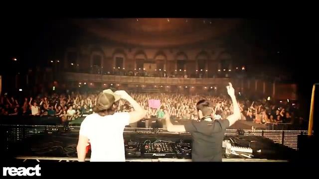 SIZE MATTERS & STEVE ANGELLO at the Congress Theater | React Presents смотреть онлайн