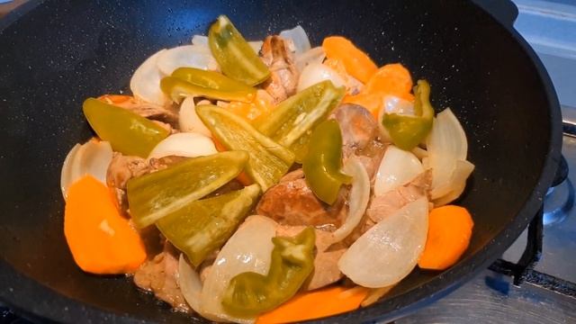 Куриная печень с мускатным орехом: потрясающий ужин за 5 минут смотреть онлайн