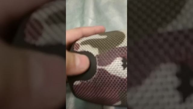 Распаковка поленой колонки JBL смотреть онлайн