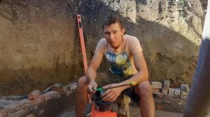 Погреб. Кирпичная кладка от новичка