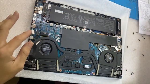 Asus Tuf FX517ZE-ES73-CPU:Core I7-12650H