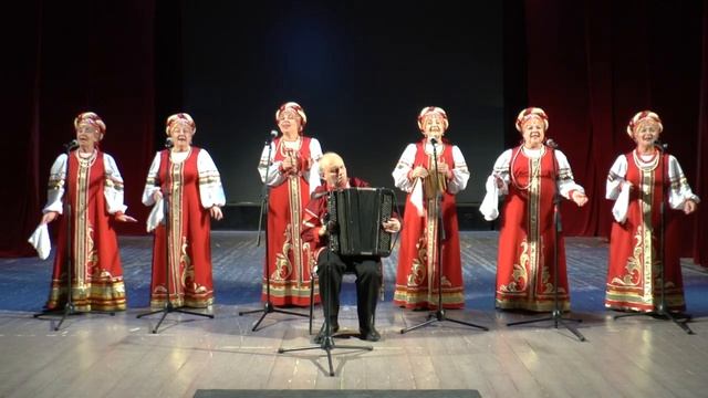 Вокальный ансамбль «Дубравушка»: «Эх, гармошечка, играй!» смотреть онлайн
