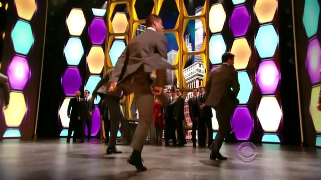 Daniel Radcliffe - Brotherhood of Man - How To Succeed In Business - 65th Annual Tonys смотреть онлайн