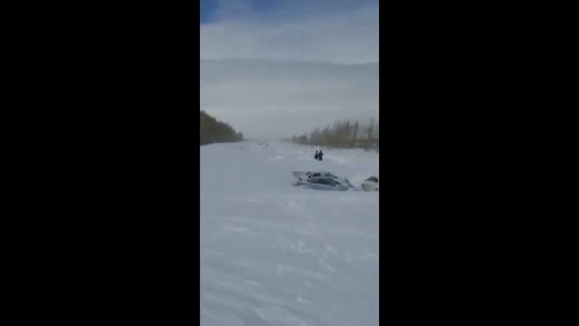 #КАЗАХСТАН #ОТКАПЫВАЕТСЯ ! ЗАСЫПАЛО СНЕГОМ ! СМОТРИТЕ ДО КОНЦА.#буря #авария #гололед #дтп #буран смотреть онлайн