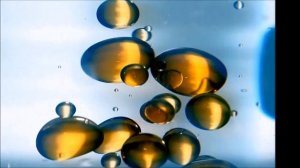 Интересные опыты для детей: игры с маслом и водой.