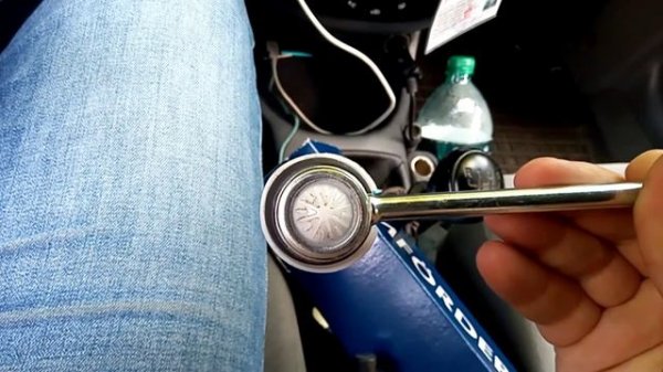 Левая передняя стойка стабилизатора Лачетти Lemforder