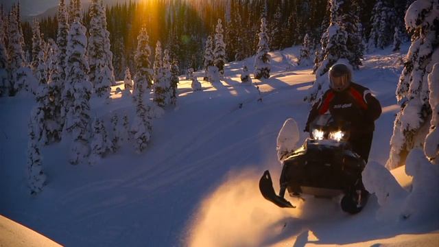 2012 Ski-Doo Snowmobiles смотреть онлайн