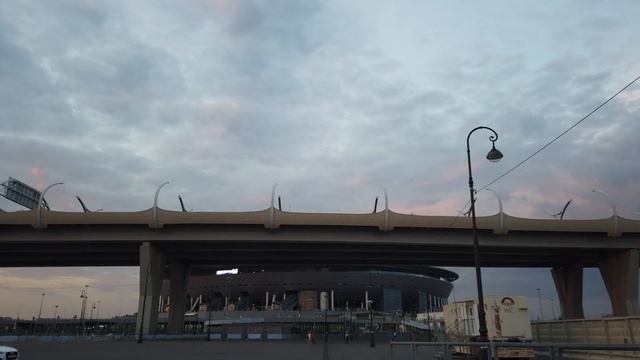 Мнение москвича о метро Петербурга. Станции Новокрестовская и Беговая смотреть онлайн