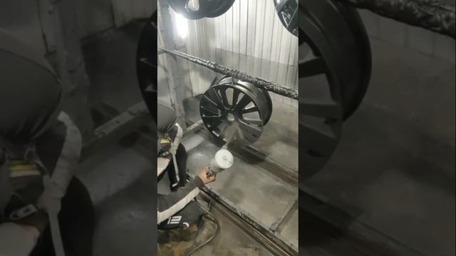 Порошковая покраска покрытие полимером дисков авто восстановление ремонт Чёрный глянец +38050320326 смотреть онлайн