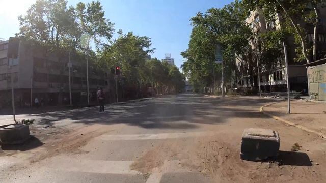 Жизнь в Чили и протесты в городе Сантьяго смотреть онлайн