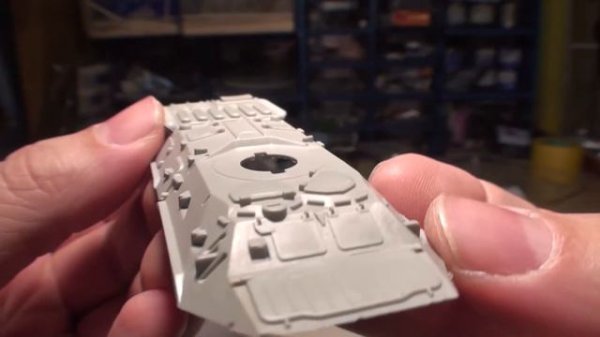 1/72 -TRUMPETER - RUSSIAN BTR-80 APC - a 5 minute preview