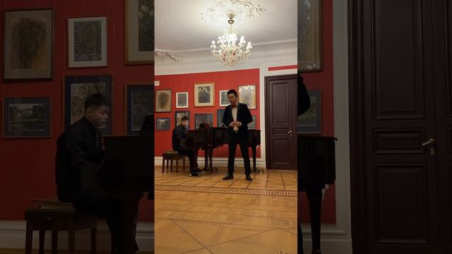 Гу Цзяньфэнь - «Стихи семи шагов»,сл:Цао Чжи из Северной и южной Династии. Поёт:Цзян Жуань смотреть онлайн