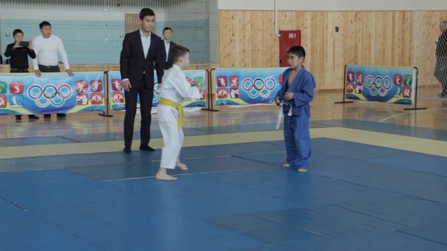 Соревнования по Дзюдо ко Дню первого президента РК 30 11 19г смотреть онлайн