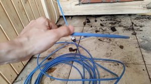 Не используйте самогоющий кабель, он через два года не греет