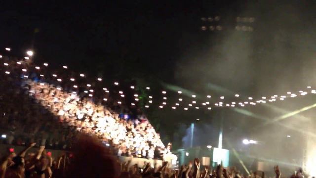 Mumford and Sons Live in Forest Hills - The Cave смотреть онлайн