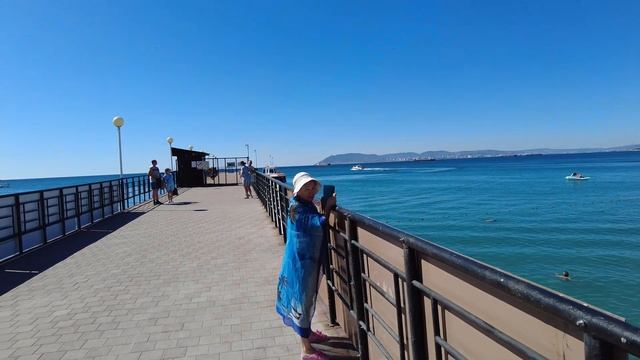 Кабардинка/Отдых/Дорога к морю как все идут....В сентябре... смотреть онлайн