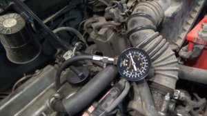 Почему троит Тойота Королла?