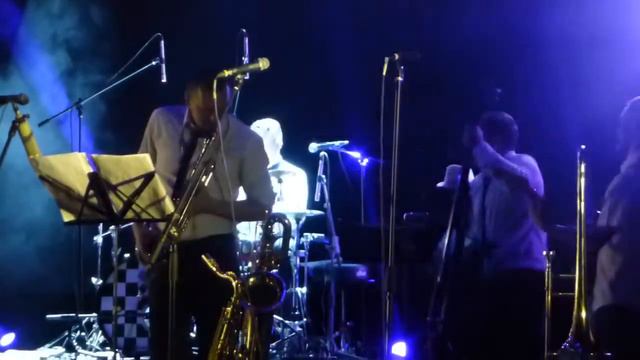 St Petersburg Ska-Jazz Review в Главклубе ( Денис КОЩЕЙ Купцов ) смотреть онлайн