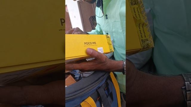 poco m5 by flipkart open box delivery #pocom5 #flipkart смотреть онлайн
