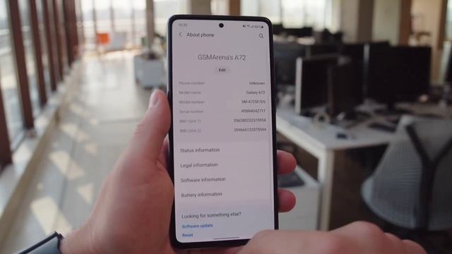 Samsung Galaxy A73 5G- Review | First Look | Snapdragon 778G Chipset, 108MP Quad Camera, 25W Charge смотреть онлайн