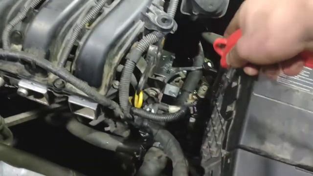 Первая замена корпуса термостата на Renault Fluence 2010 года, с пробегом 230000км!!!