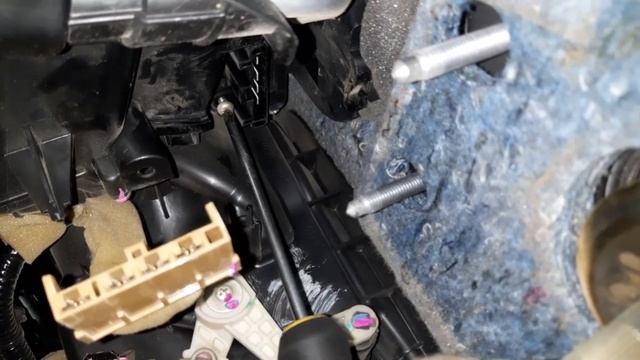 NISSAN SENTRA BLOWER RESISTOR REPLACEMENT | смотреть онлайн