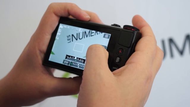 La fonction tactile du G9 X en 120 secondes ! смотреть онлайн