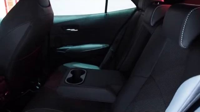 Kia Ceed 2020 vs. Toyota Corolla 2020 смотреть онлайн